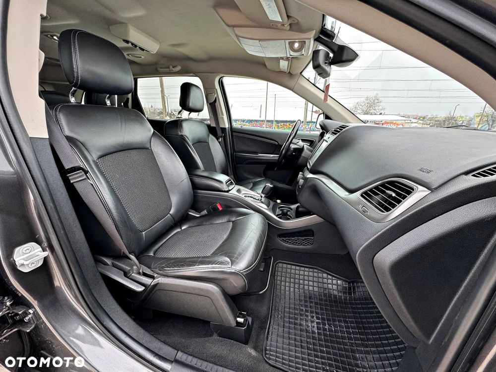 Dodge Journey - 22