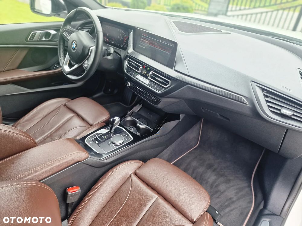 BMW Seria 1 120i Sport - 26