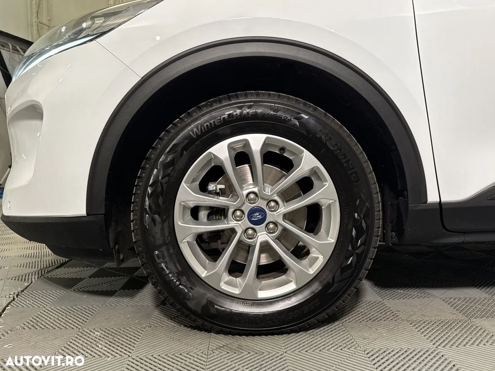 Ford Kuga - 14
