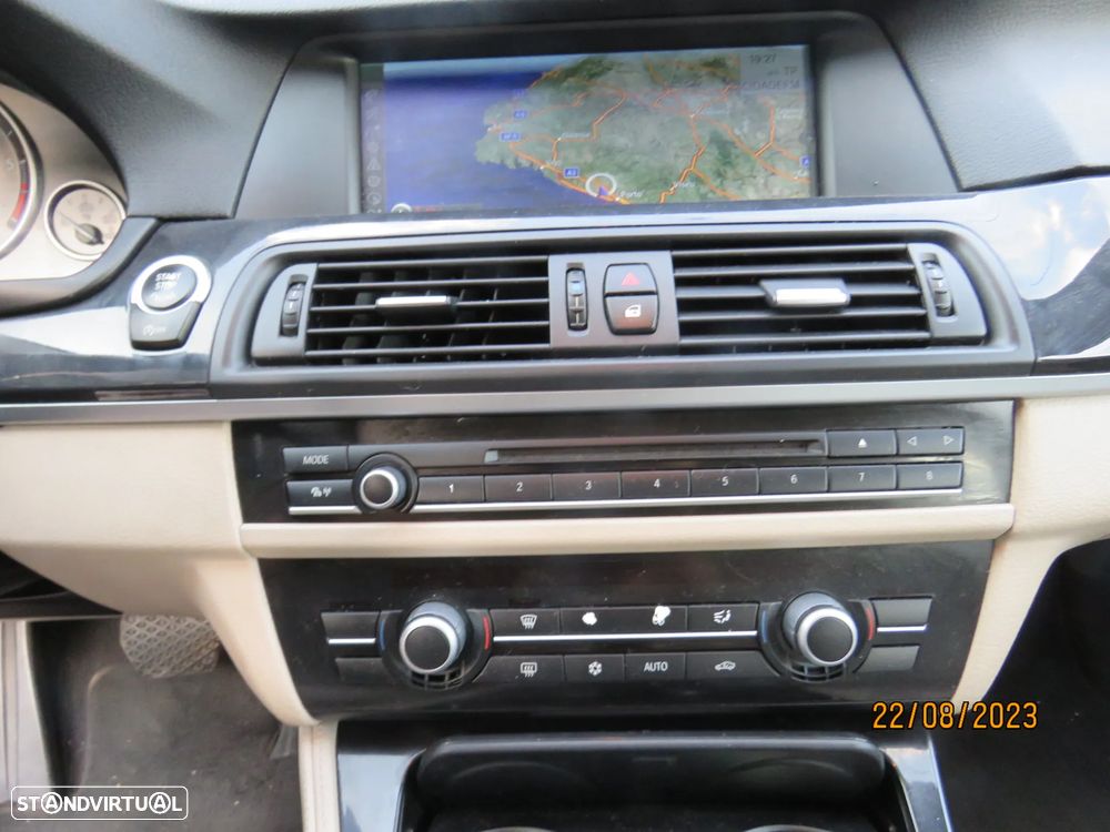 BMW 520 d Auto - 43