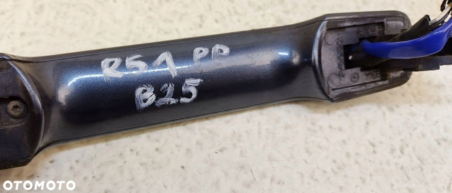 NISSAN PATHFINDER R51 05-10 KLAMKA ZEWNĘTRZNA DRZWI PRZEDNICH KEYLESS B25 - 2