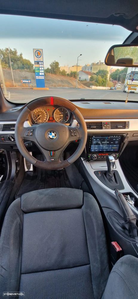 BMW 320 d Coupe Auto - 14