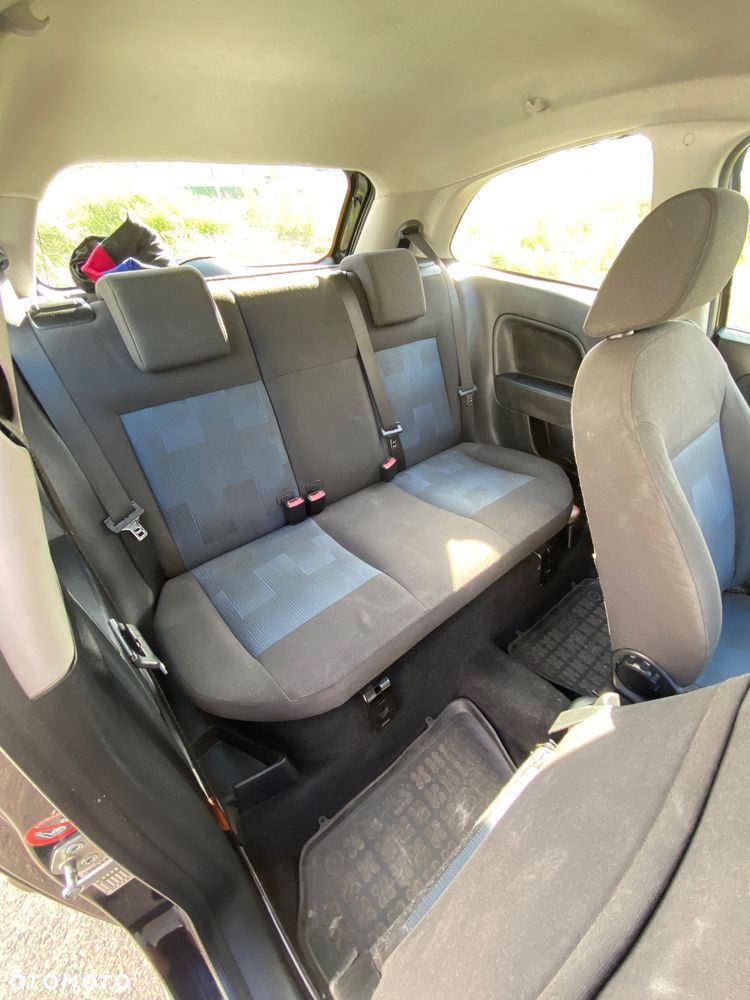 Ford Fiesta - 7