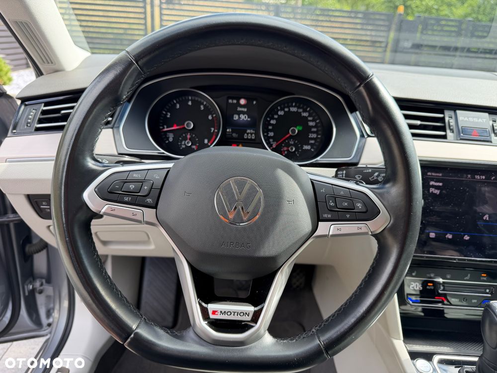 Volkswagen Passat 2.0 TSI 4Mot Elegance DSG - 20