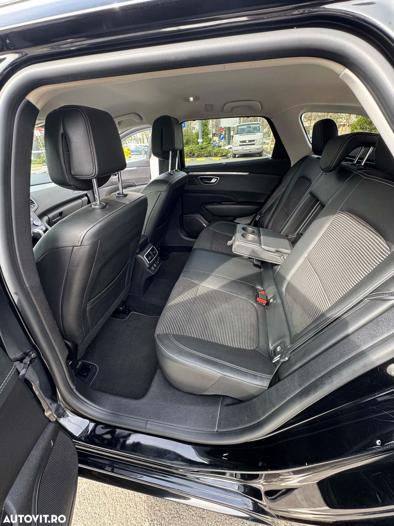 Renault Talisman Grandtour BLUE dCi 160 EDC INTENS - 12