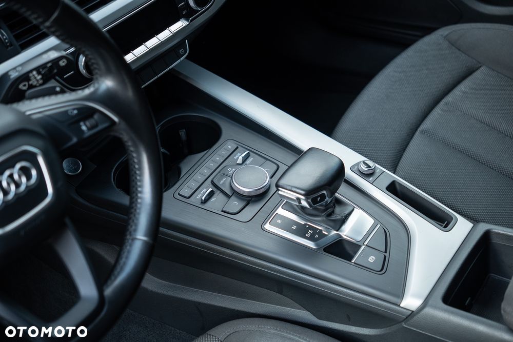 Audi A4 Avant 2.0 TDI S tronic - 15