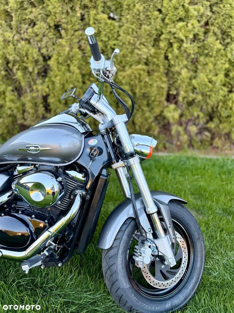 Suzuki Intruder - 9
