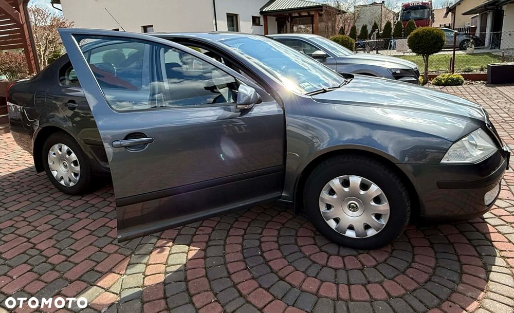 Skoda Octavia 1.9 TDI Ambiente - 2