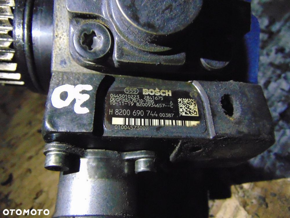 POMPA WTRYSKOWA RENAULT LAGUNA III 2.0 DCI 0445010223 - 2
