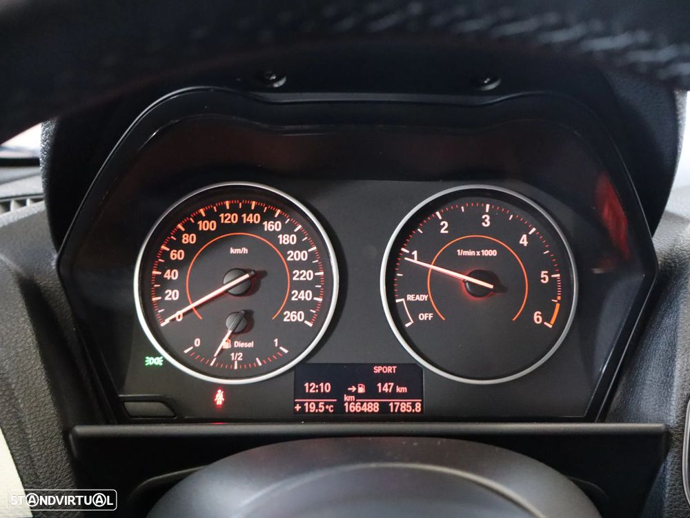 BMW 125 d Pack M - 25