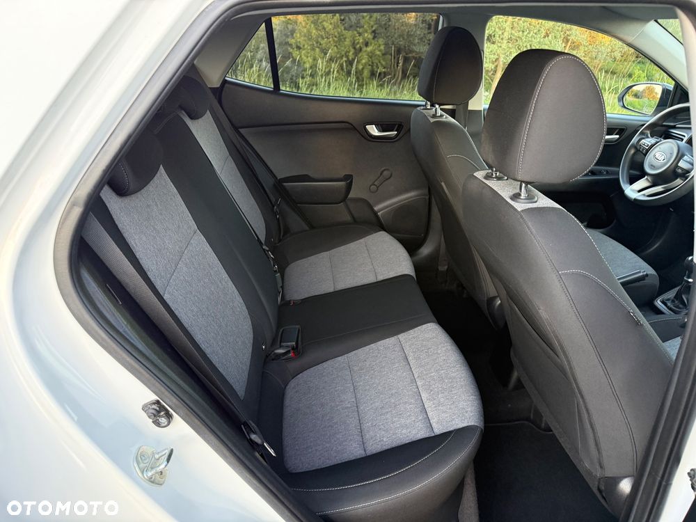 Kia Stonic 1.2 M - 21