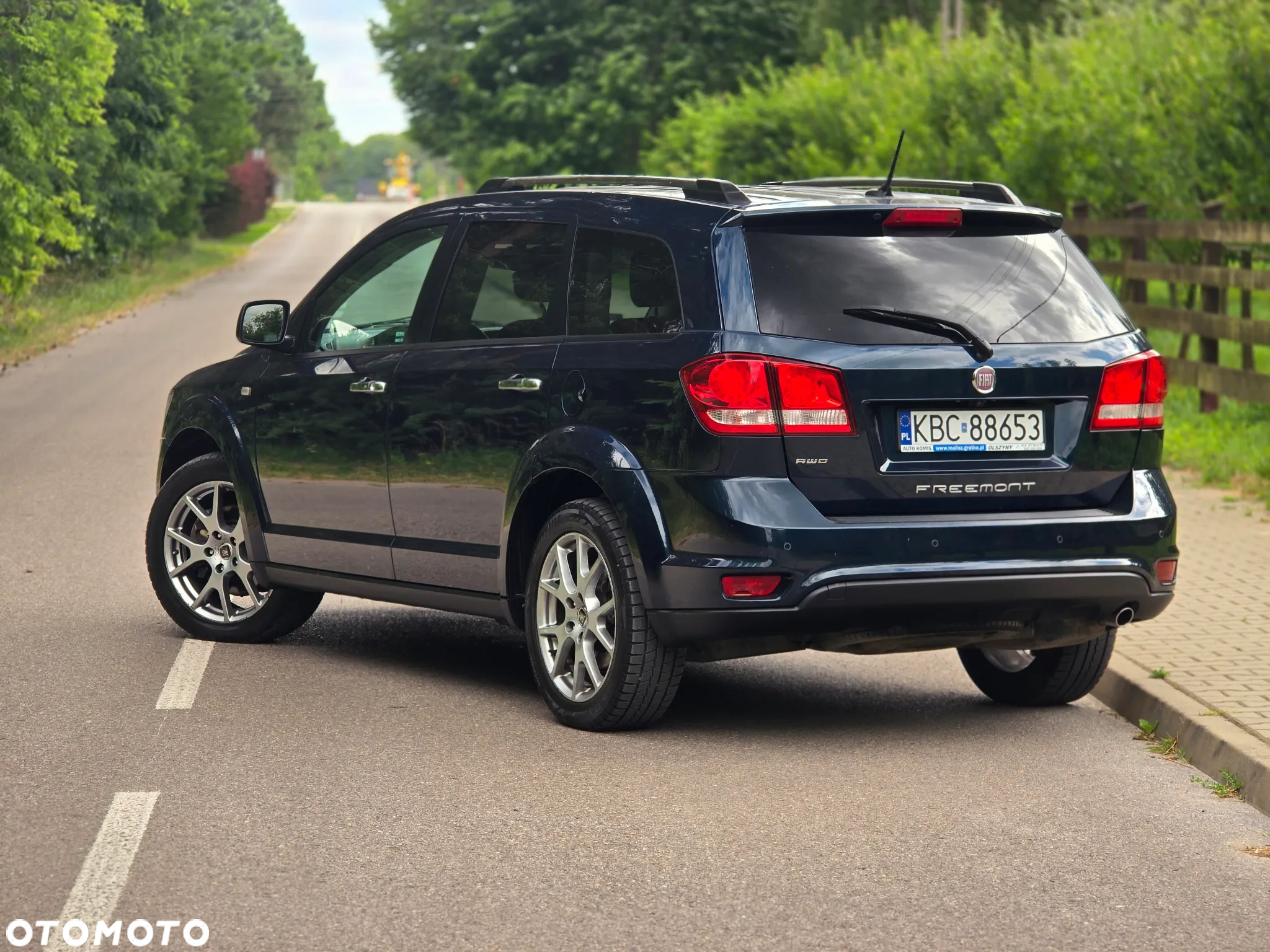 Fiat Freemont 2.0 Multijet Lounge AWD - 3