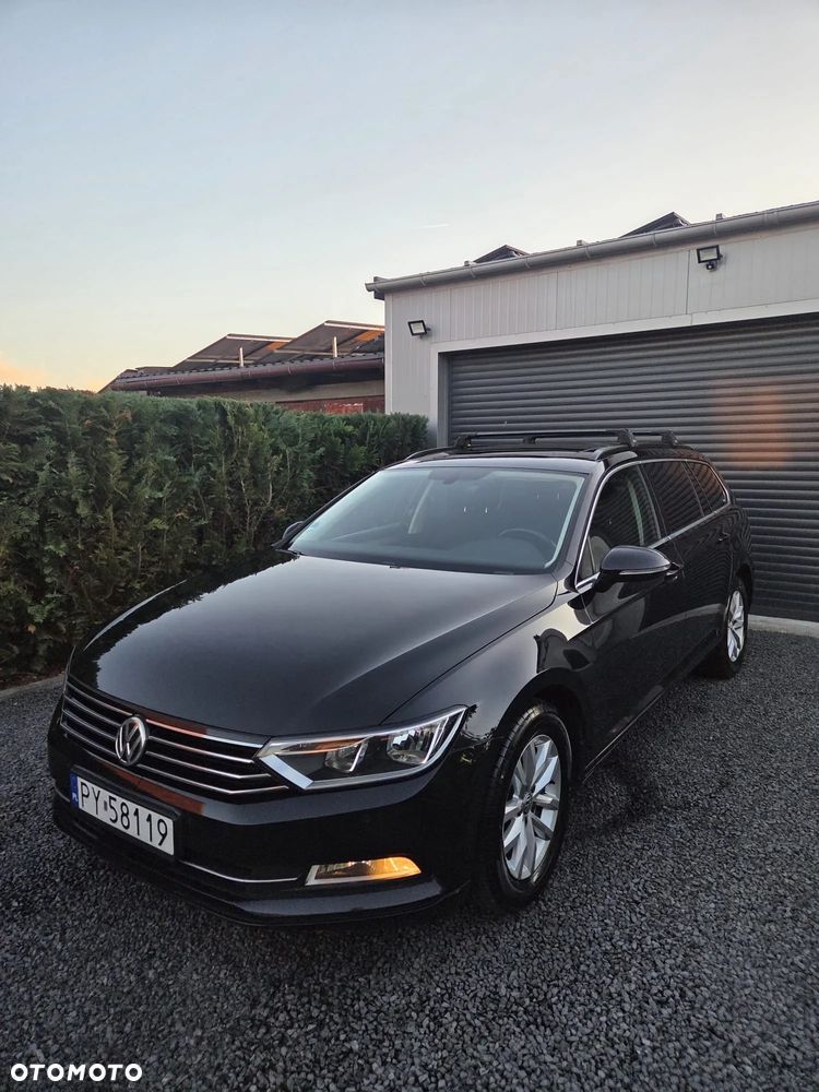 Volkswagen Passat 2.0 TDI (BlueMotion Technology) DSG Comfortline - 1