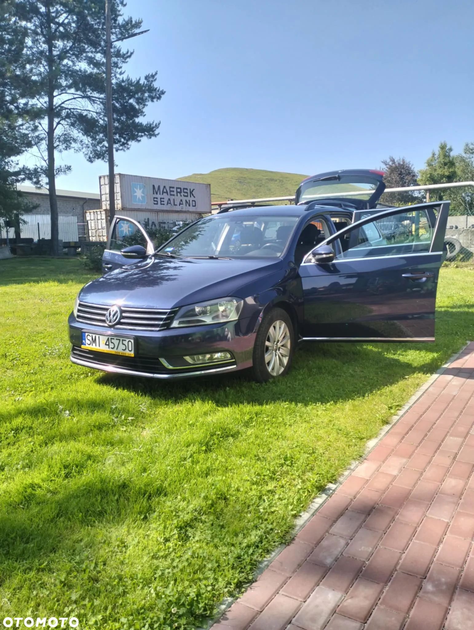 Volkswagen Passat 1.6 TDI Comfortline - 1