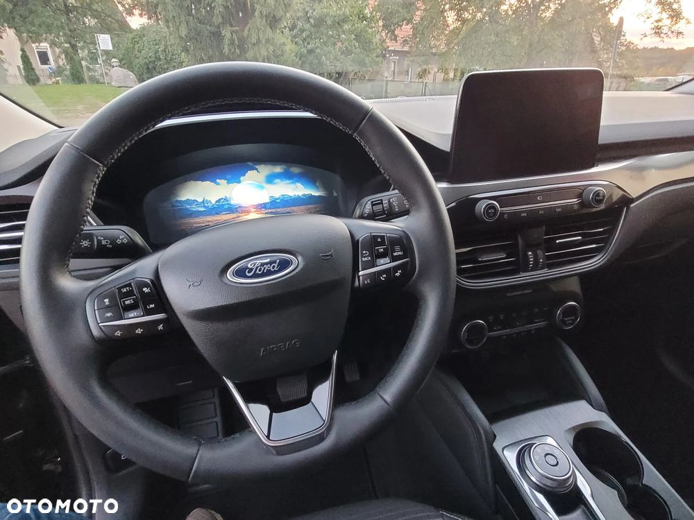 Ford Kuga 1.5 EcoBlue TITANIUM - 16