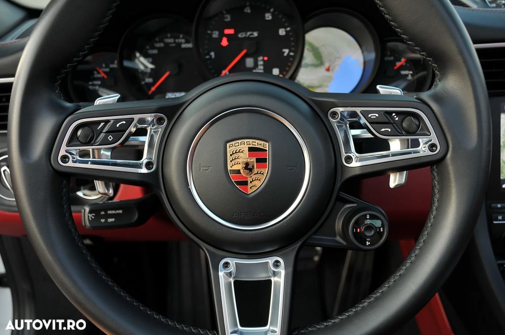 Porsche 911 4S PDK - 34