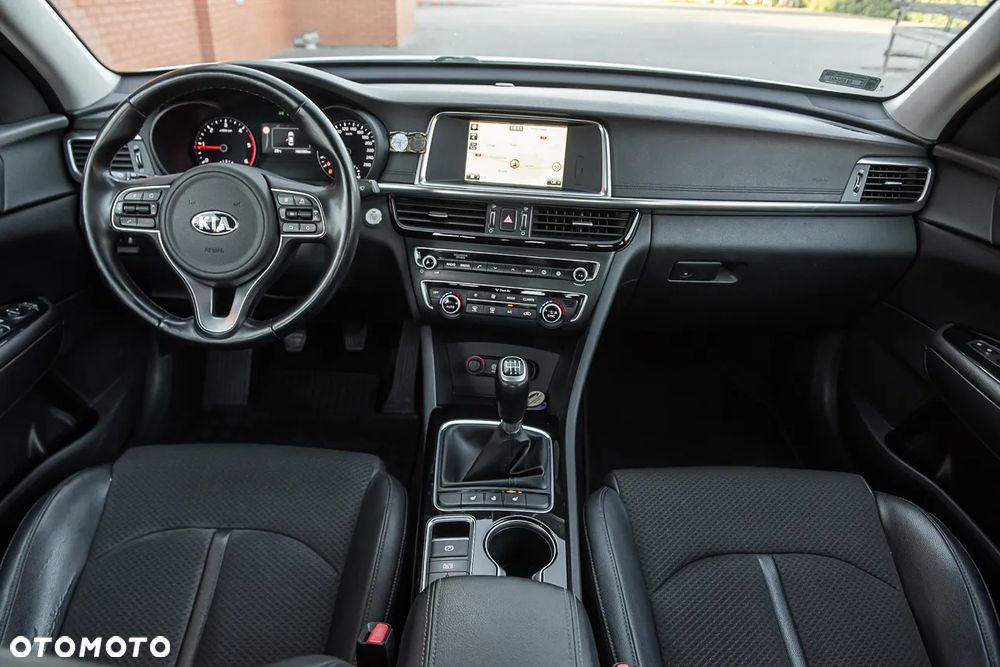 Kia Optima 1.7 CRDI L - 6