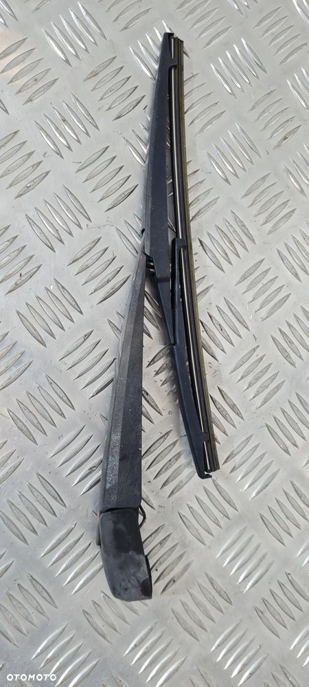 Suzuki Grand Vitara II Ramię Wycieraczki Tył - 2