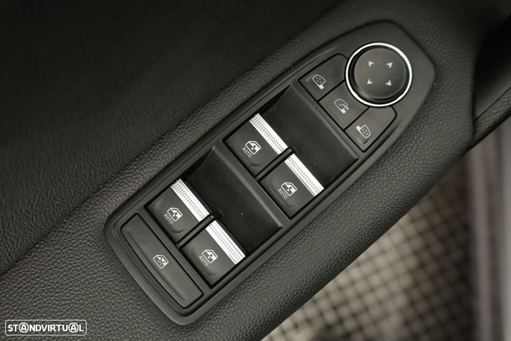 Renault Captur 1.0 TCe Techno - 21