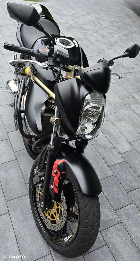 Kawasaki ER - 2
