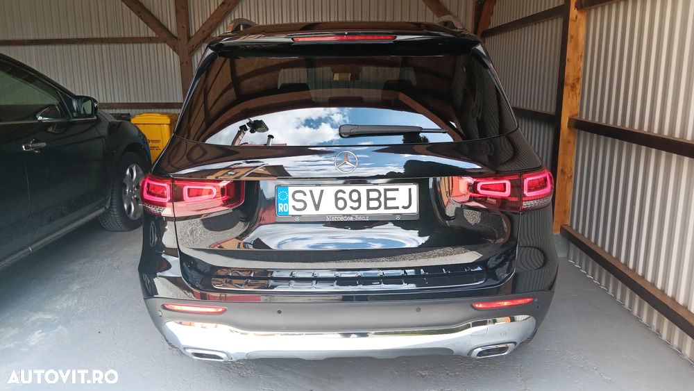 Mercedes-Benz GLB - 12