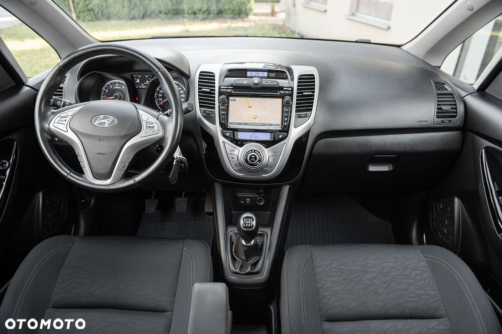 Hyundai ix20 1.6 Premium - 27