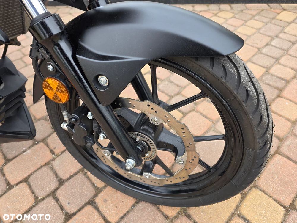 Suzuki GSX - 5