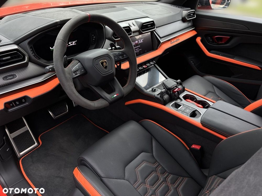 Lamborghini Urus - 7