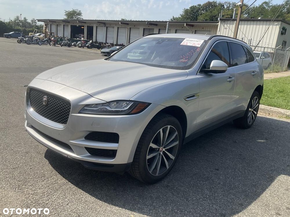 Jaguar F-Pace 35t AWD Prestige - 1