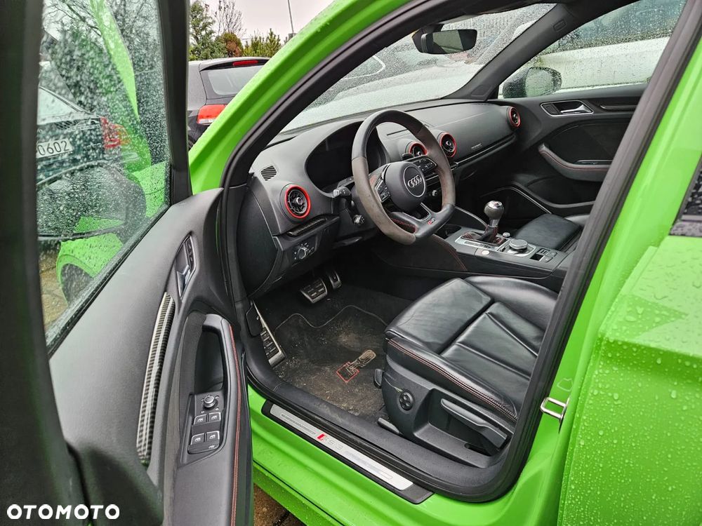 Audi RS3 Sportback 2.5 TFSI Quattro S tronic - 8