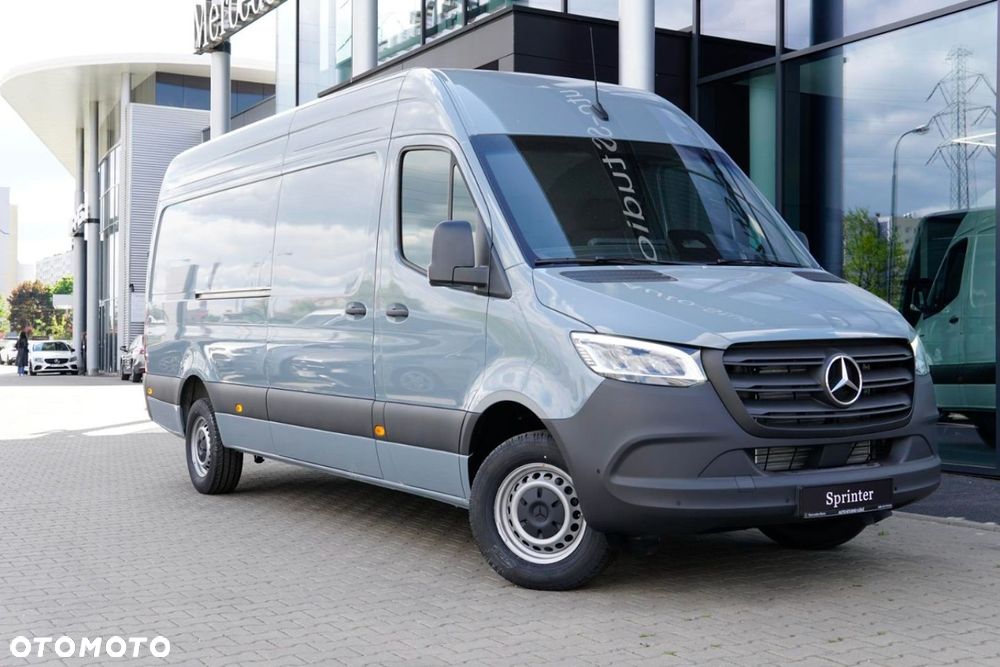 Mercedes-Benz Sprinter - 11