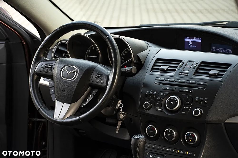 Mazda 3 1.6 MZR Active Plus - 26