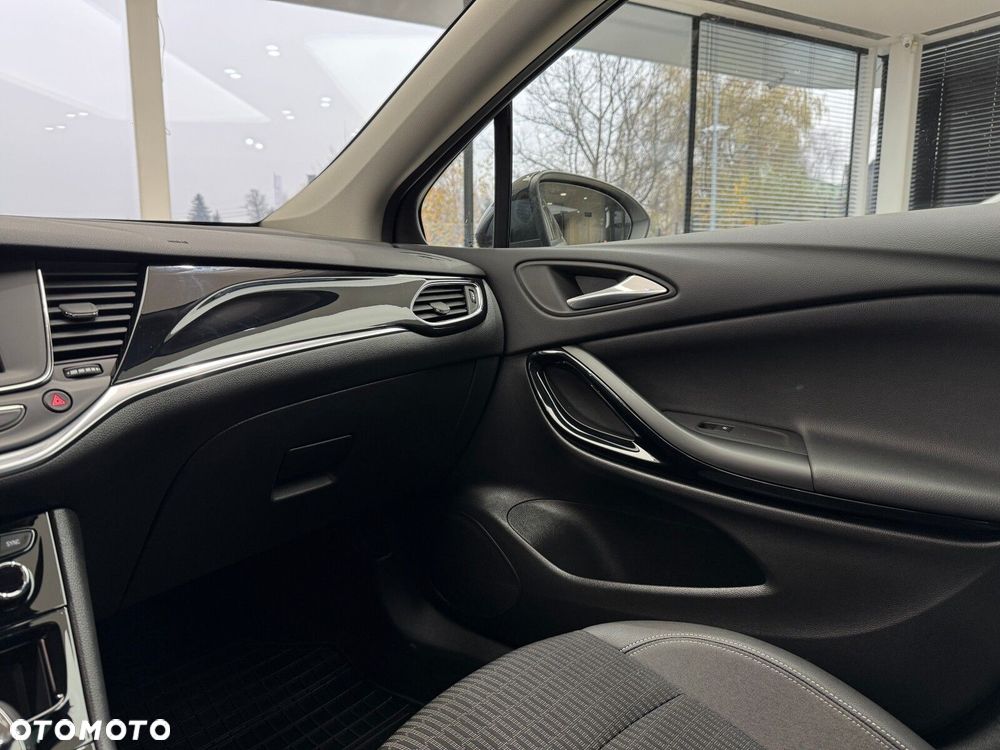 Opel Astra 1.5 CDTI Business Elegance - 25