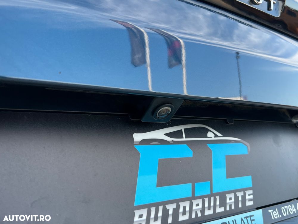 Peugeot 3008 1.5 BlueHDI 130 EAT8 Active Pack - 29