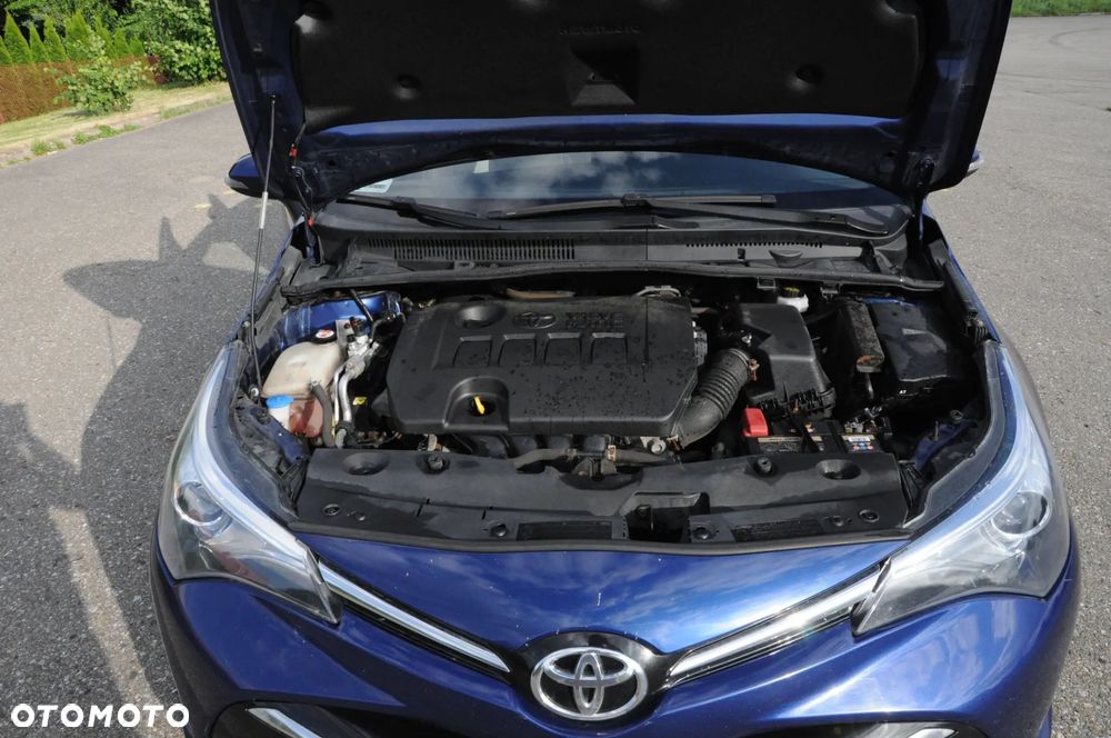 Toyota Avensis 2.0 Premium MS - 4