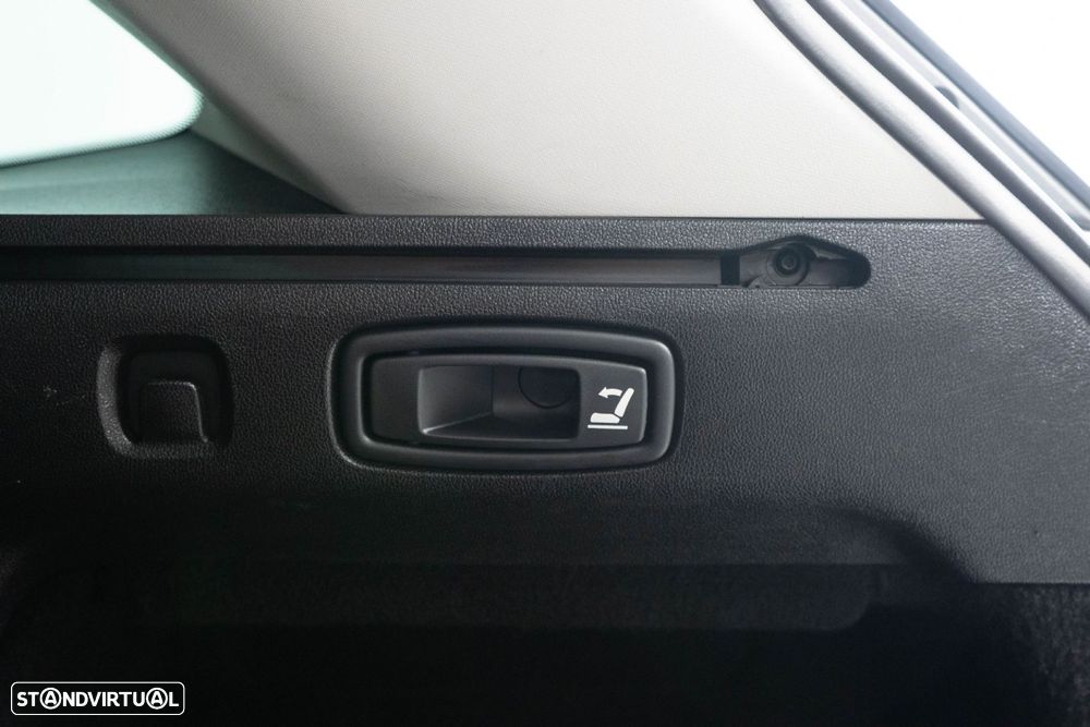 Renault Mégane Sport Tourer 1.5 dCi GT Line - 14