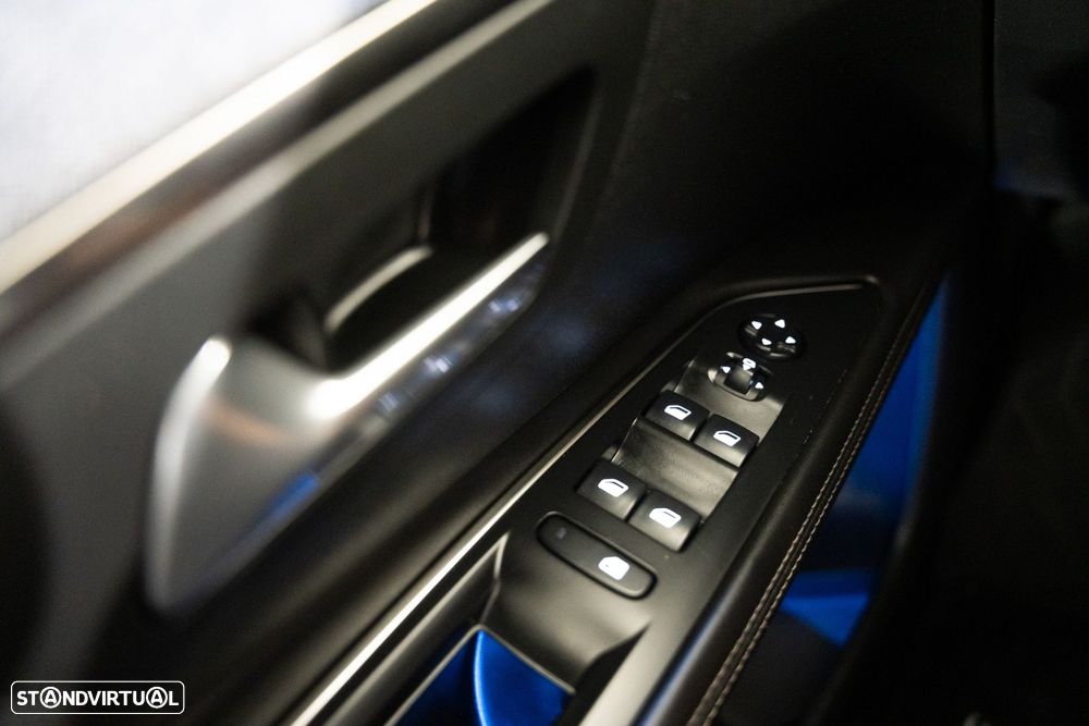 Peugeot 5008 1.2 PureTech Allure Pack EAT8 - 22