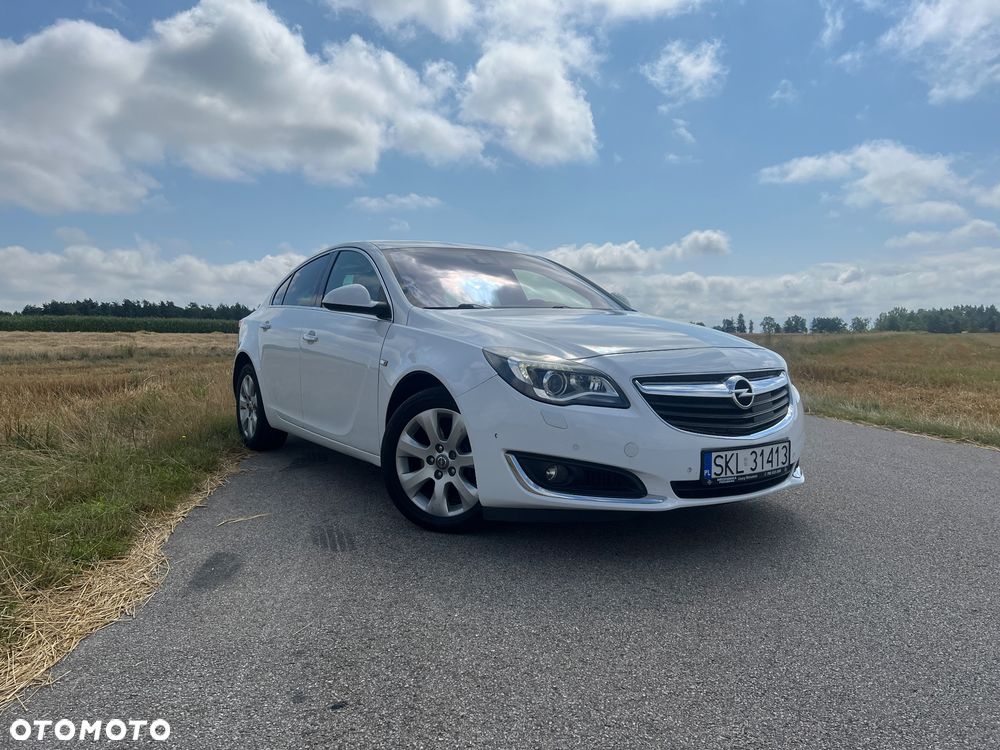 Opel Insignia - 1