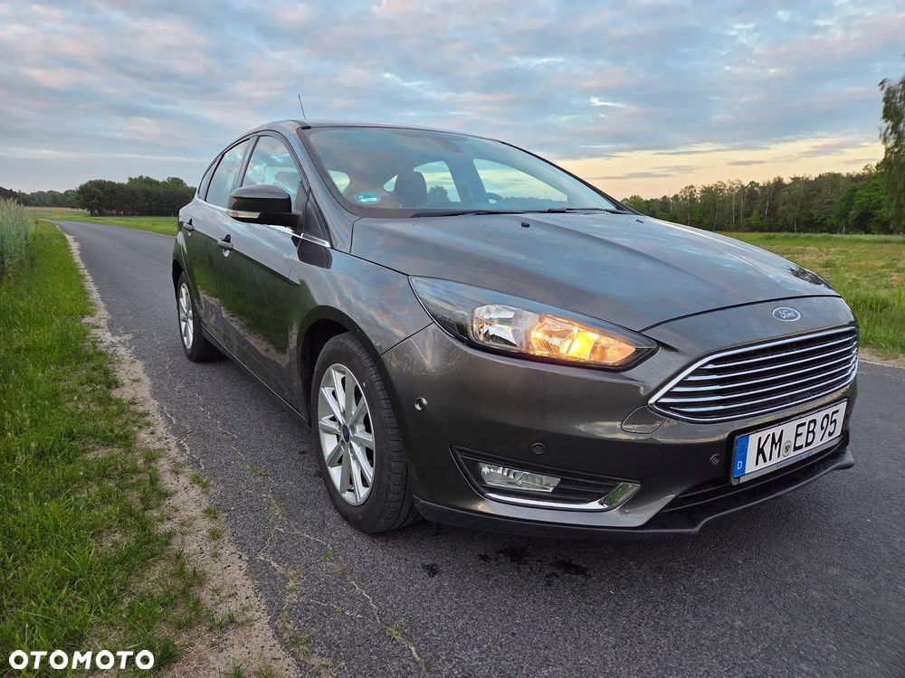 Ford Focus - 2