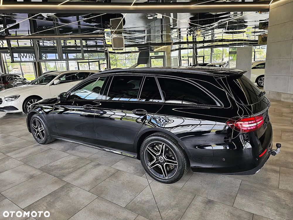 Mercedes-Benz Klasa E 300 de 4Matic 9G-TRONIC AMG Line - 6