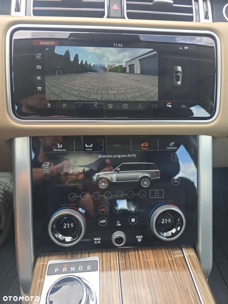 Land Rover Range Rover P400e Plug-in Hybrid Vogue - 28