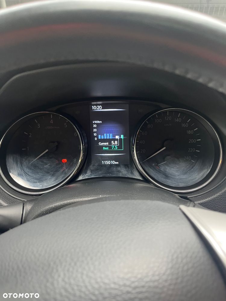 Nissan Qashqai 1.6 DIG-T N-Connecta - 4