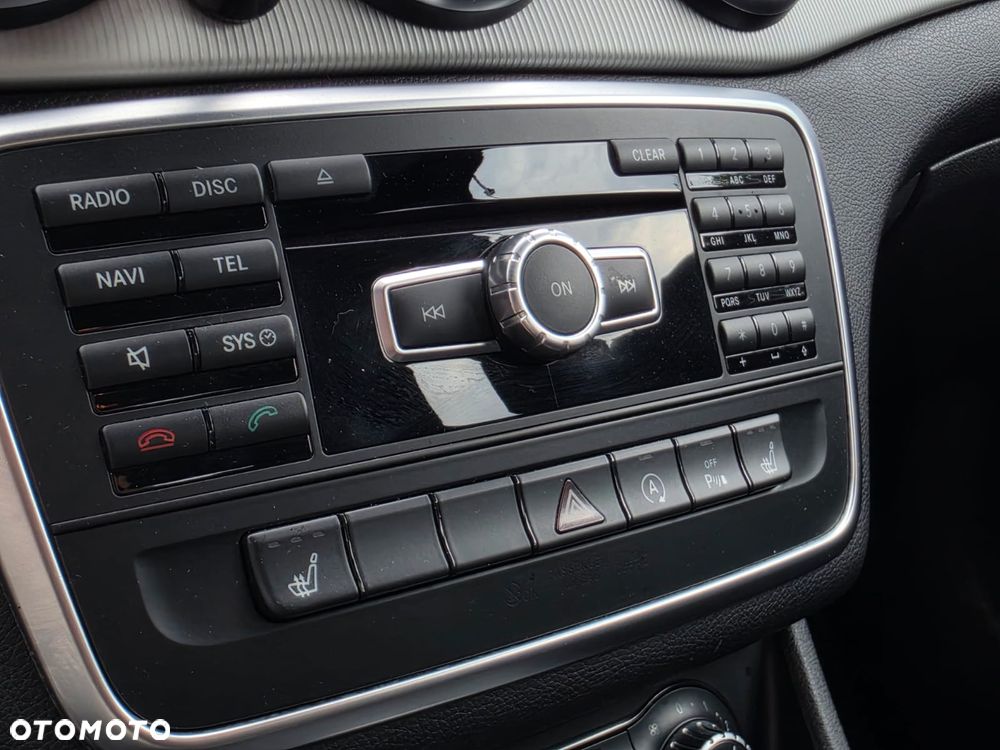 Mercedes-Benz CLA 180 - 14