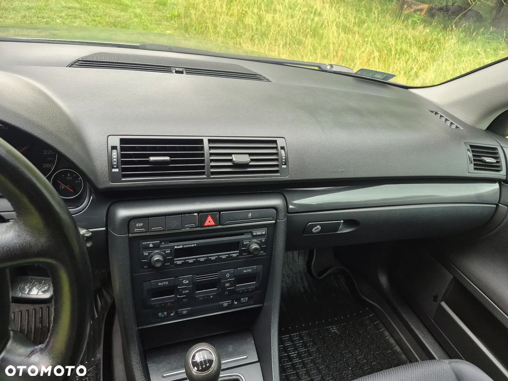 Audi A4 Avant 1.9 TDI - 12