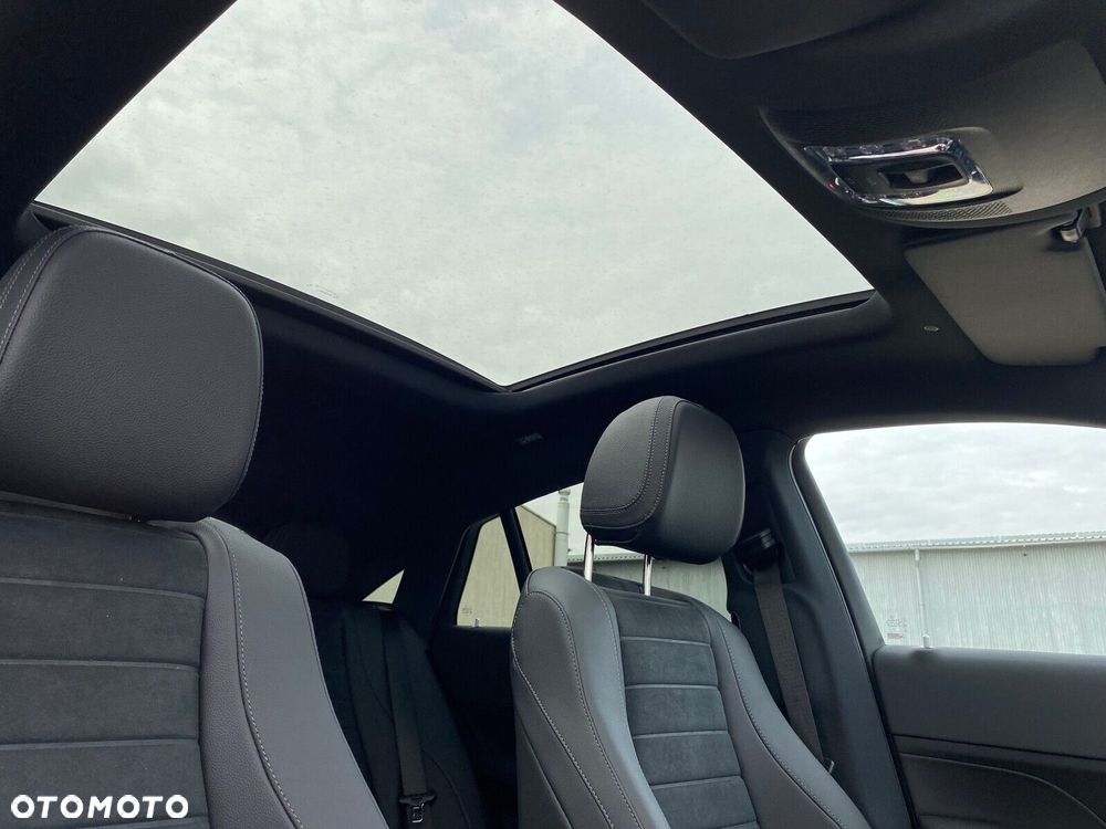 Mercedes-Benz GLE - 25