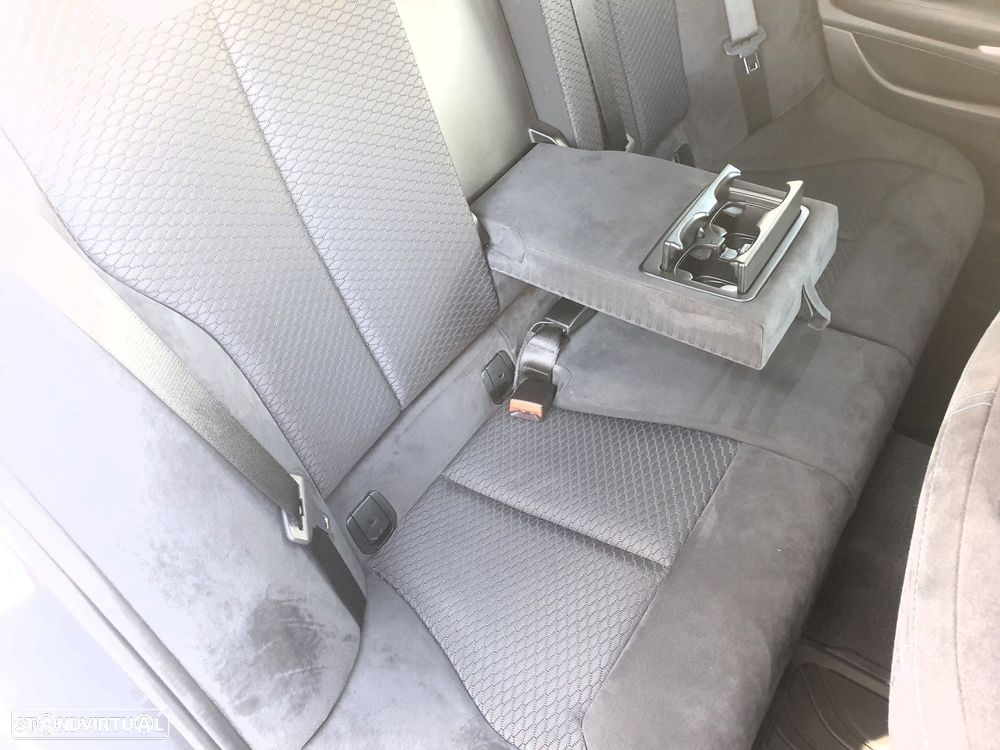 BMW 116 d Pack M - 37