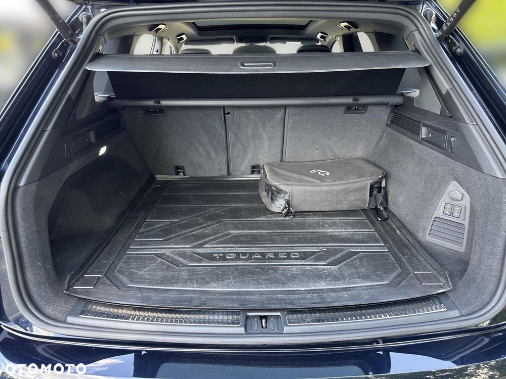 Volkswagen Touareg - 38