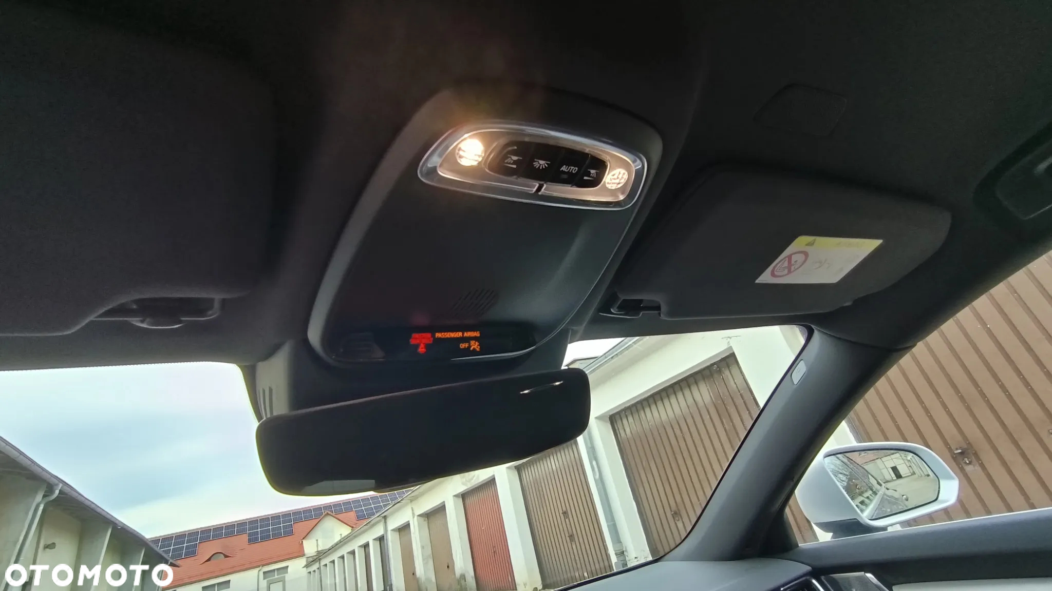 Volvo V90 D4 Geartronic R Design - 31