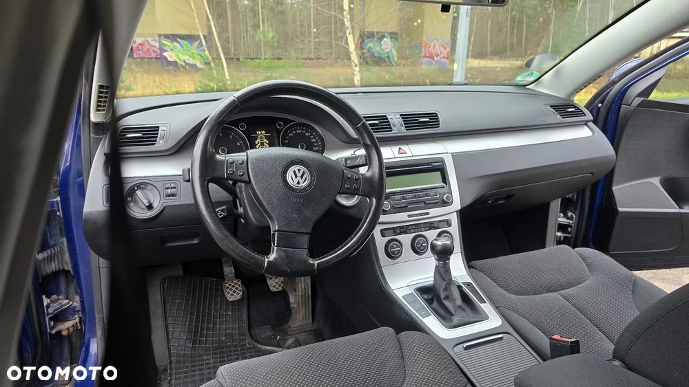 Volkswagen Passat 1.8 TSI Exclusive - 33