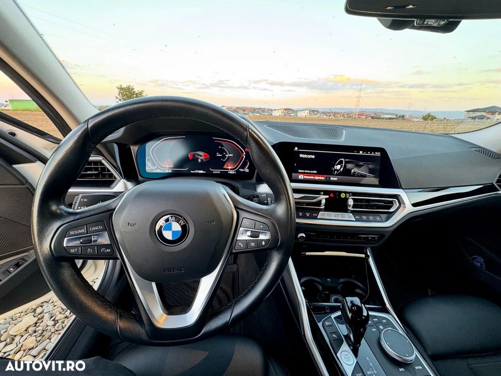 BMW Seria 3 318d Aut. Sport Line - 11